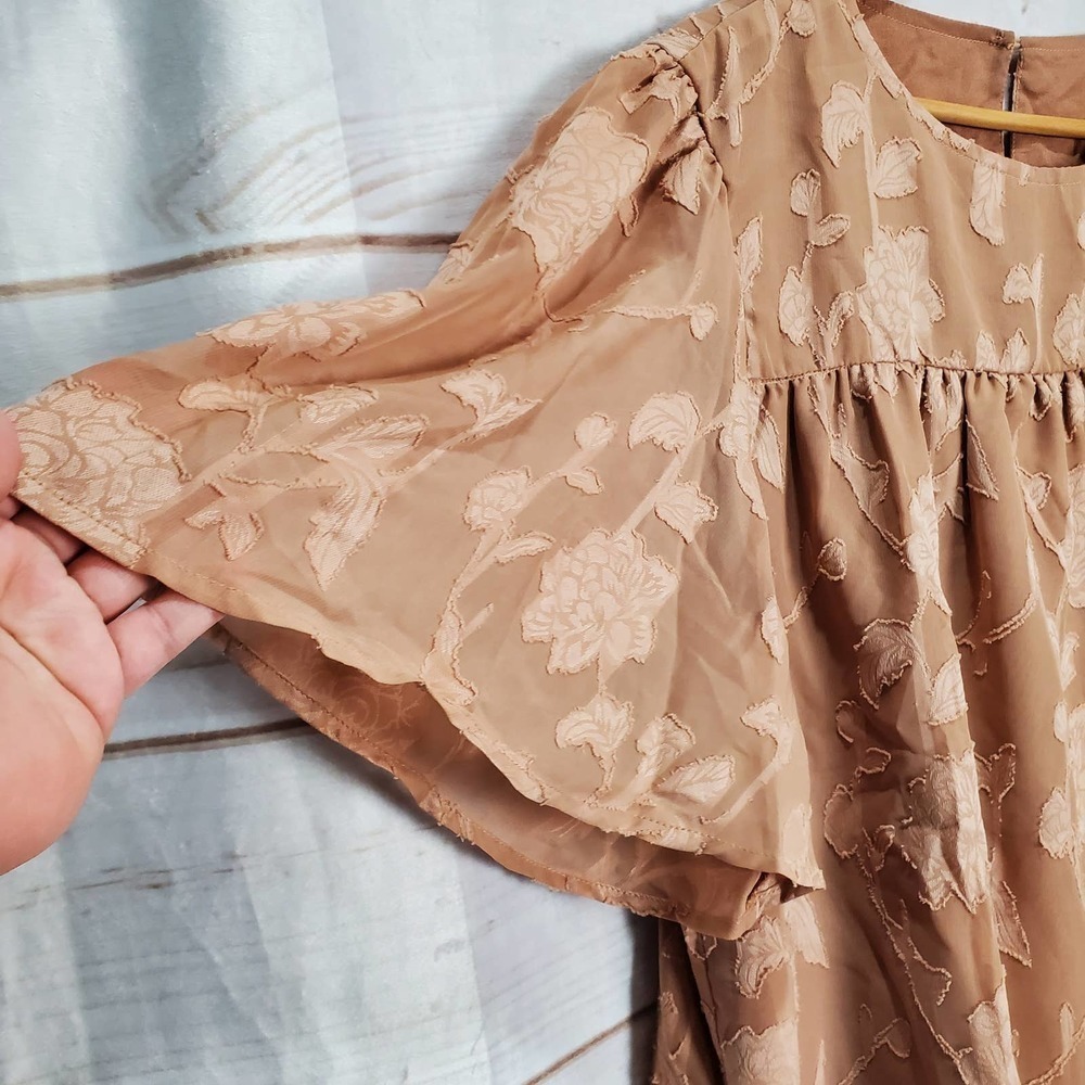 Floral Blouse Womens Size XL Tan Boxy Layered Babydoll Burnout Bell Sleeve - Picture 4 of 10